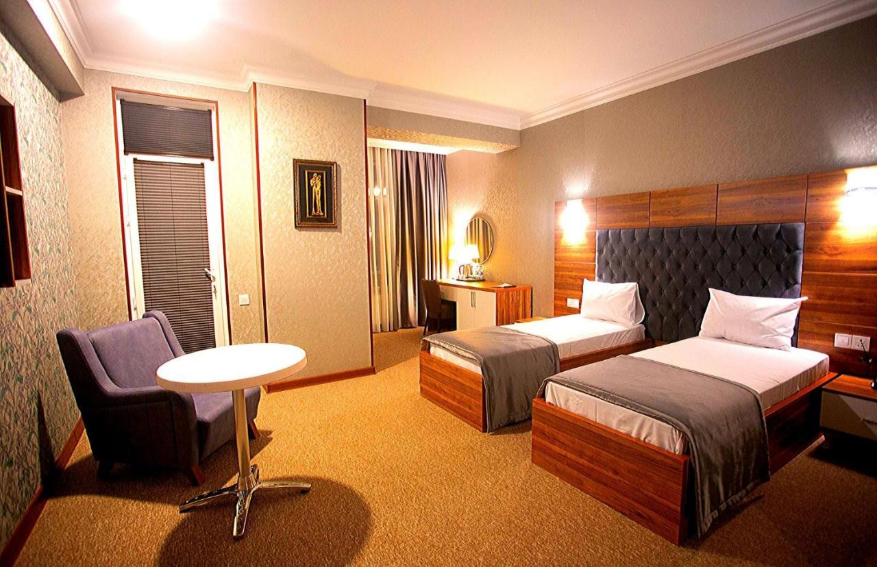 Royal Sapphire Hotel Baku Eksteriør billede